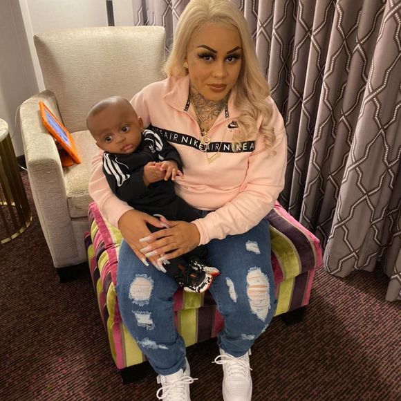 Meet your Posher, Aaliyah - Picture 1 of 1